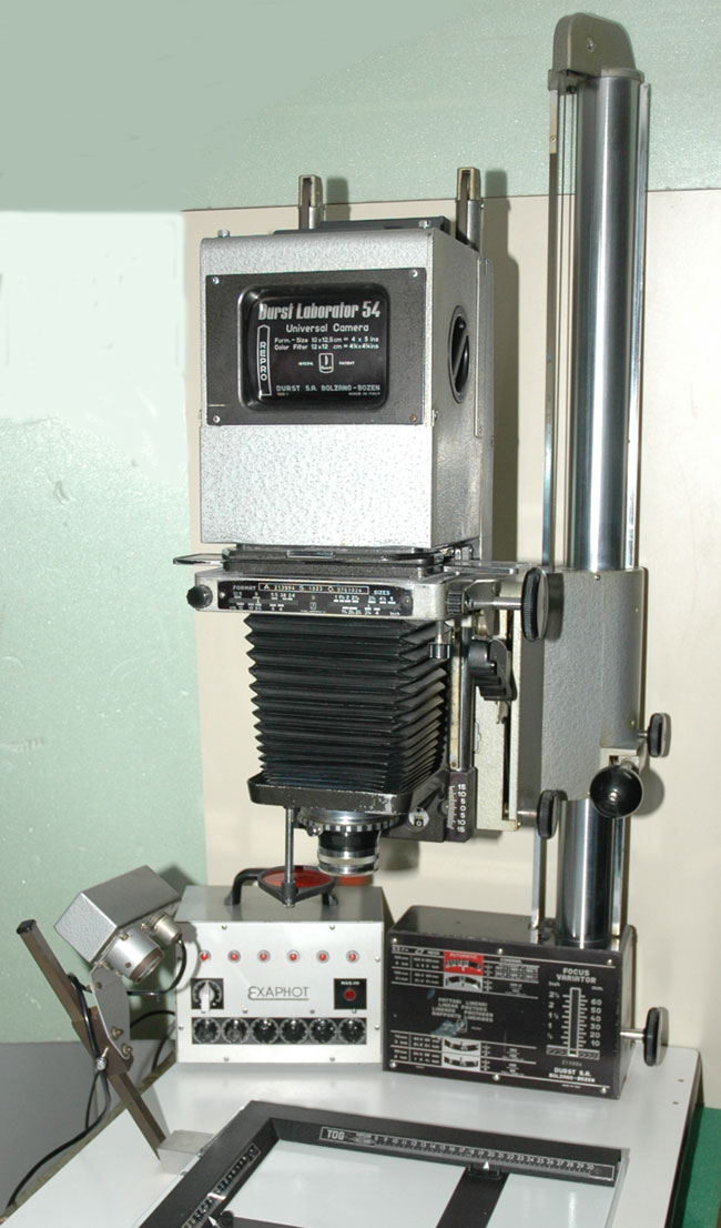 M805